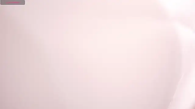 Snapshot of Ariaa_Isabell chatting on November 4, 2025, 6:22 pm Ariaa Isabell online show from November 4, 2025, 6:22 pm