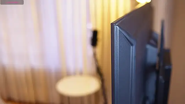 Snapshot of Ariaa_Isabell chatting on October 9, 2025, 6:19 pm Ariaa Isabell online show from October 9, 2025, 6:19 pm