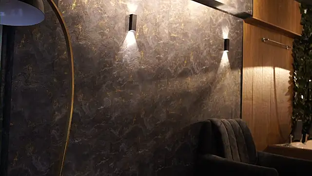 Snapshot of Ariaa_Isabell chatting on December 5, 2025, 6:28 pm Ariaa Isabell online show from December 5, 2025, 6:28 pm