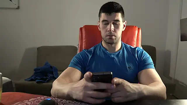 Snapshot of Sand0w chatting on March 3, 2026, 9:44 pm Sand0w online show from March 3, 2026, 9:44 pm