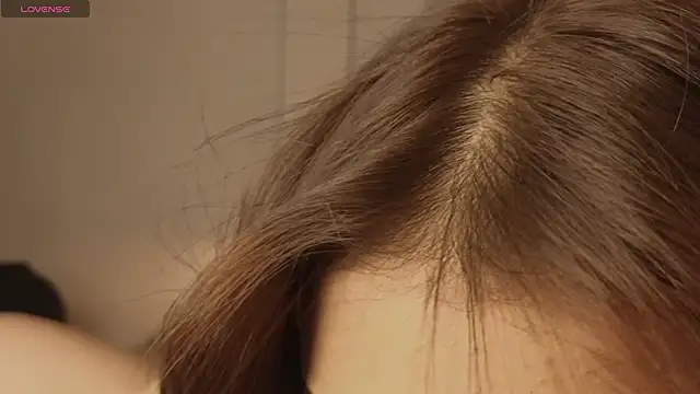 Snapshot of scarlethlux chatting on April 4, 2026, 3:57 am scarlethlux online show from April 4, 2026, 3:57 am