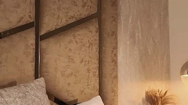 Snapshot of scarlethlux chatting on December 16, 2025, 6:17 am scarlethlux online show from December 16, 2025, 6:17 am