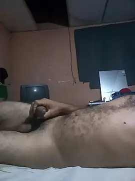 NAUFRAGO 17CM online show from January 9, 2026, 12:39 am