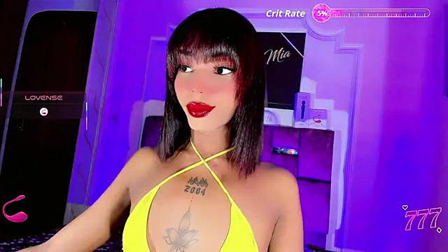 LADY-HOT-SEXY- online show from June 2, 2026, 11:49 pm