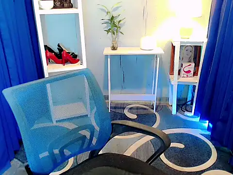 ladydesiree88 online show from September 18, 2025, 1:30 am