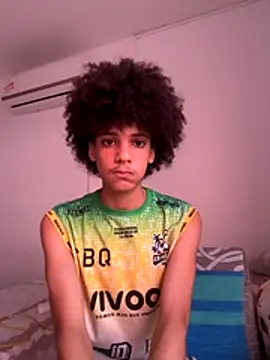 Snapshot of Max_Rain chatting on December 3, 2025, 12:15 pm Max Rain online show from December 3, 2025, 12:15 pm