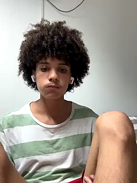 Snapshot of Max_Rain chatting on December 2, 2025, 3:41 am Max Rain online show from December 2, 2025, 3:41 am