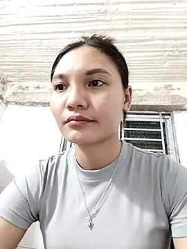 Duyen02 online show from September 22, 2025, 6:03 pm