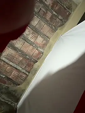 Snapshot of Chloe_Leaozinho chatting on February 7, 2026, 7:33 pm Chloe Leaozinho online show from February 7, 2026, 7:33 pm