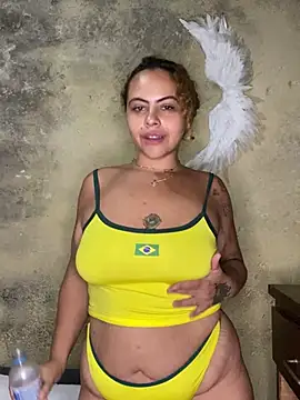 Chloe Leaozinho online show from April 29, 2026, 12:42 pm