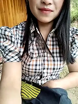 Tiyir597 online show from October 17, 2025, 2:48 am