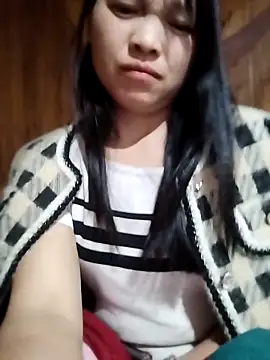 Tiyir597 online show from December 17, 2025, 3:28 pm