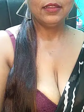 Snapshot of Bhanu-Sharma chatting on June 3, 2026, 2:44 pm Bhanu-Sharma online show from June 3, 2026, 2:44 pm