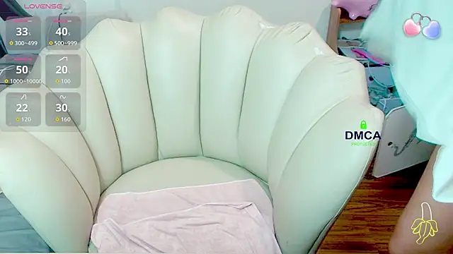 Rose Rosemary online show from July 9, 2026, 1:17 am