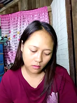 Snapshot of pretty_me092121 chatting on October 22, 2025, 6:18 pm pretty me092121 online show from October 22, 2025, 6:18 pm