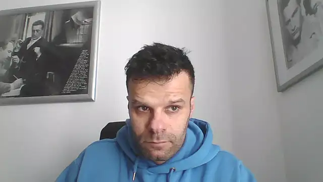 Snapshot of FROCETTO93 chatting on February 17, 2026, 12:46 pm FROCETTO93 online show from February 17, 2026, 12:46 pm