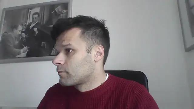 Snapshot of FROCETTO93 chatting on April 1, 2026, 12:28 pm FROCETTO93 online show from April 1, 2026, 12:28 pm