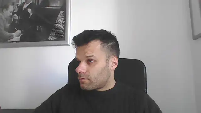 Snapshot of FROCETTO93 chatting on February 24, 2026, 2:29 pm FROCETTO93 online show from February 24, 2026, 2:29 pm