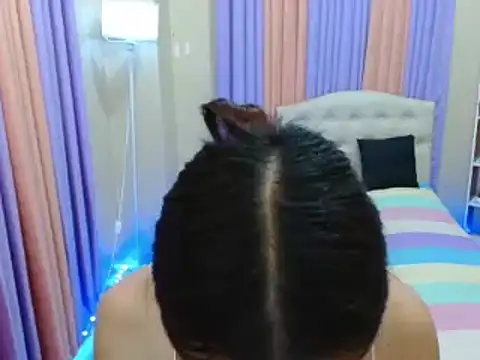 Snapshot of SeductiveAppleTS chatting on February 10, 2026, 5:23 pm SeductiveAppleTS online show from February 10, 2026, 5:23 pm