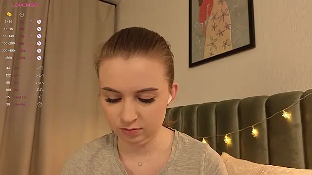 Snapshot of FlexiPixie chatting on February 15, 2026, 2:49 pm FlexiPixie online show from February 15, 2026, 2:49 pm