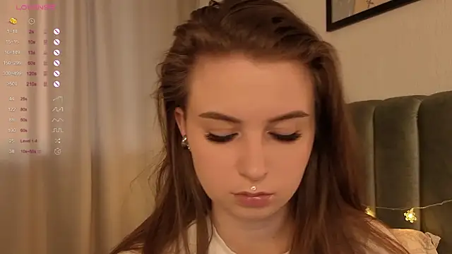 Snapshot of FlexiPixie chatting on March 12, 2026, 3:05 pm FlexiPixie online show from March 12, 2026, 3:05 pm