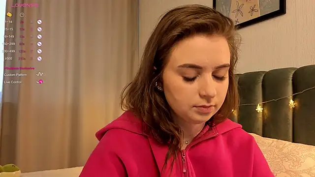 Snapshot of FlexiPixie chatting on February 26, 2026, 2:28 pm FlexiPixie online show from February 26, 2026, 2:28 pm