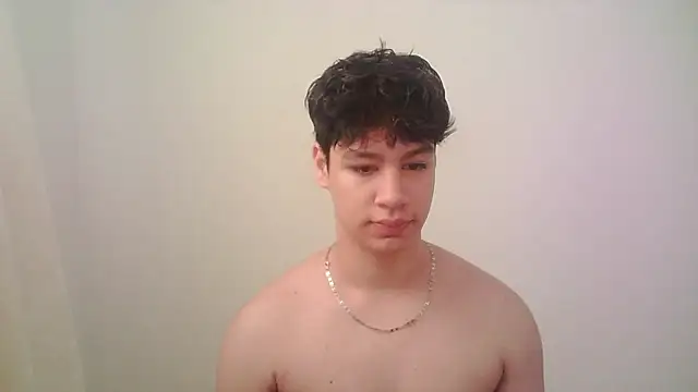 Snapshot of zeus_181 chatting on May 6, 2026, 3:05 pm zeus 181 online show from May 6, 2026, 3:05 pm