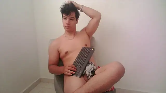 Snapshot of zeus_181 chatting on July 21, 2026, 12:17 pm zeus 181 online show from July 21, 2026, 12:17 pm