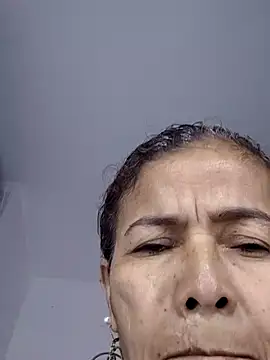 Snapshot of Merybeks chatting on June 22, 2026, 10:01 am Merybeks online show from June 22, 2026, 10:01 am