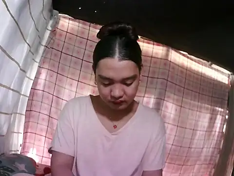 Snapshot of asian_janella chatting on November 1, 2025, 4:30 am asian janella online show from November 1, 2025, 4:30 am