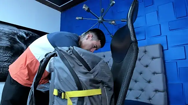 Snapshot of andres-clark92 chatting on February 6, 2026, 4:03 pm andres-clark92 online show from February 6, 2026, 4:03 pm