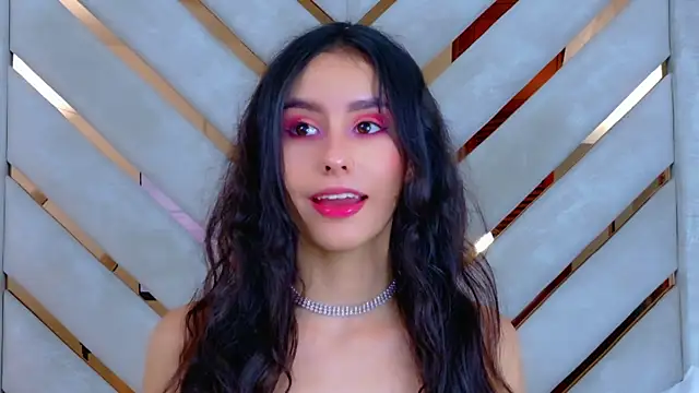 Sarah-Grace online show from November 10, 2025, 3:00 am