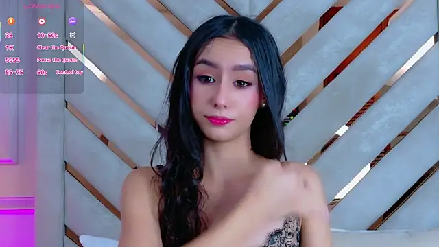 Sarah-Grace online show from November 27, 2025, 2:34 am