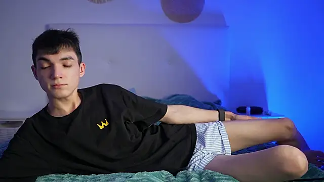 MattyandAiden online show from February 3, 2026, 7:19 pm