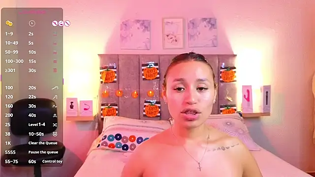 Snapshot of juliana-mancini chatting on October 28, 2025, 5:12 pm juliana-mancini online show from October 28, 2025, 5:12 pm