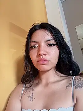 Snapshot of Amara_Cendella chatting on September 13, 2025, 9:48 pm Amara Cendella online show from September 13, 2025, 9:48 pm