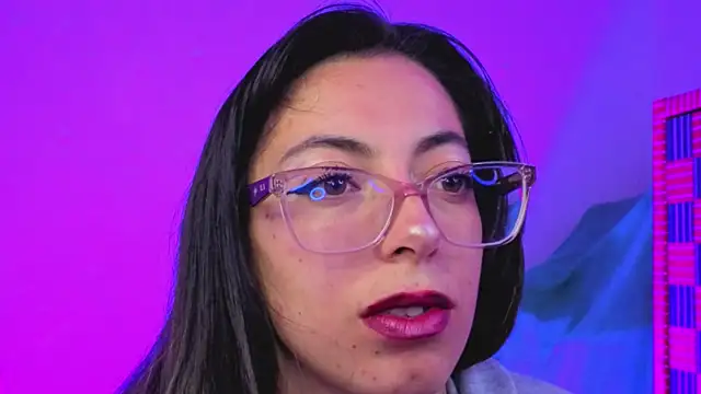 Snapshot of Miranda_sexlove_ chatting on March 4, 2026, 6:59 pm Miranda sexlove online show from March 4, 2026, 6:59 pm