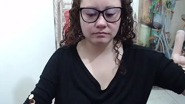 Snapshot of greeneyes_nurse chatting on December 3, 2025, 8:52 pm greeneyes nurse online show from December 3, 2025, 8:52 pm