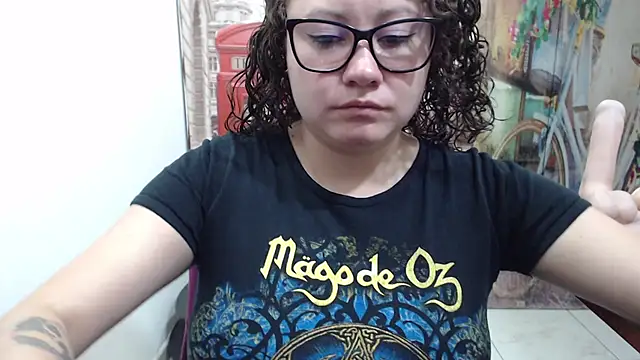 Snapshot of greeneyes_nurse chatting on November 11, 2025, 8:14 pm greeneyes nurse online show from November 11, 2025, 8:14 pm