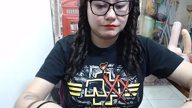 Snapshot of greeneyes_nurse chatting on October 24, 2025, 6:40 pm greeneyes nurse online show from October 24, 2025, 6:40 pm