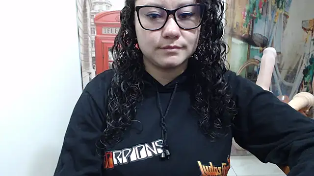 Snapshot of greeneyes_nurse chatting on October 16, 2025, 8:28 pm greeneyes nurse online show from October 16, 2025, 8:28 pm