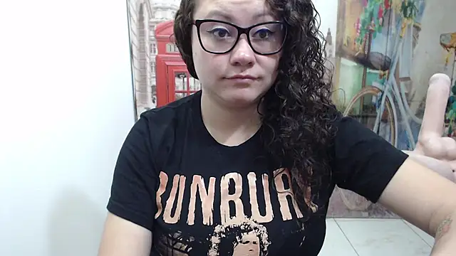 Snapshot of greeneyes_nurse chatting on November 7, 2025, 6:34 pm greeneyes nurse online show from November 7, 2025, 6:34 pm