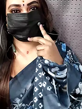 Cutie nila26 online show from November 19, 2025, 4:34 am