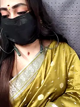 Cutie nila26 online show from November 18, 2025, 4:49 am