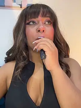 Snapshot of Kass_1 chatting on November 13, 2025, 2:37 am Kass 1 online show from November 13, 2025, 2:37 am