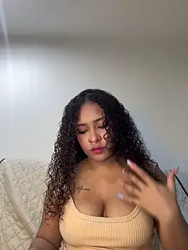 Snapshot of Kass_1 chatting on November 12, 2025, 2:37 am Kass 1 online show from November 12, 2025, 2:37 am