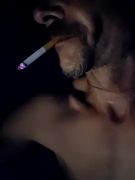 Hungwell1515 online show from October 15, 2025, 5:06 am