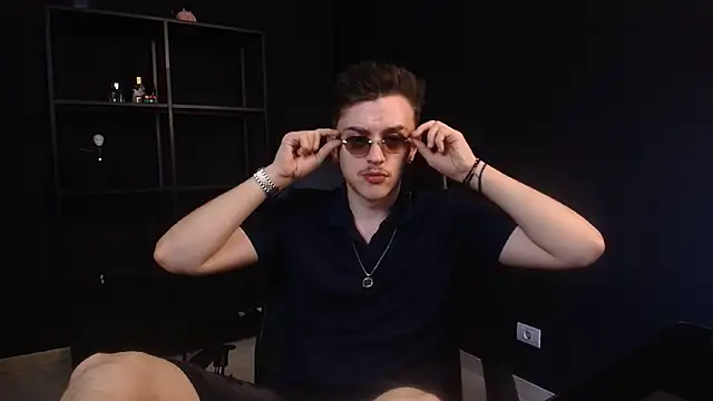 FelixStarkk online show from June 1, 2026, 5:18 am