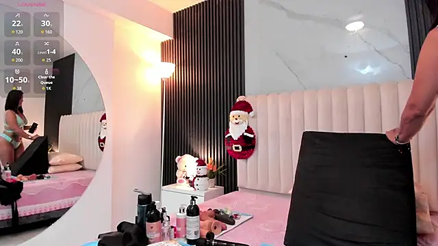 Samantha Claus online show from November 29, 2025, 3:50 am