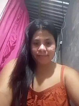 Snapshot of phoenix_1994 chatting on May 11, 2026, 11:44 am phoenix 1994 online show from May 11, 2026, 11:44 am